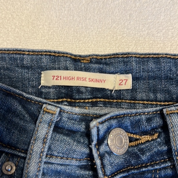 Levi - 721 High Rise Jeans - Picture 4 of 4